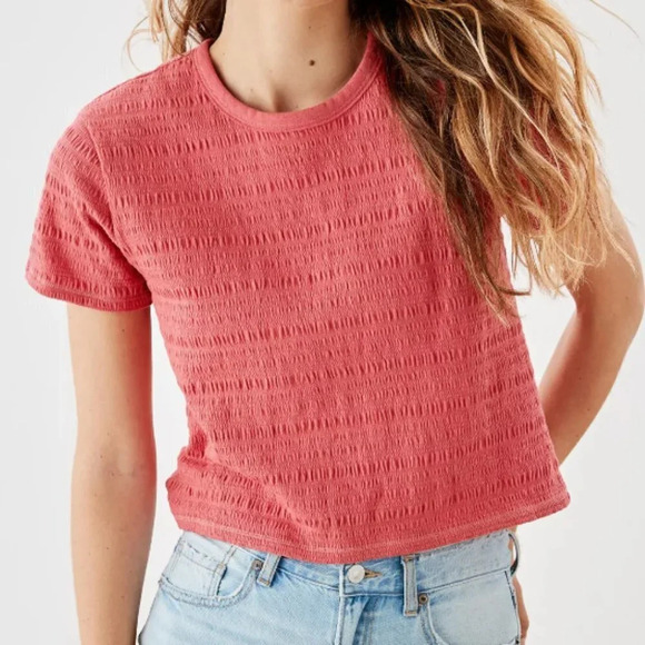 American Eagle Smocked Crop Tee Sz XS Top Shrunken Fit Boho Minimalist Barbie - Picture 1 of 16